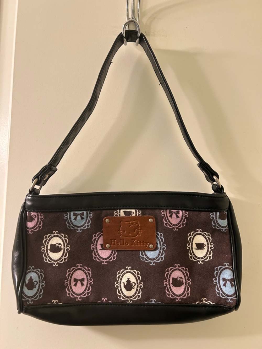 Hello Kitty 2007 Brown Shoulder Bag with Pink Blue & White Accents